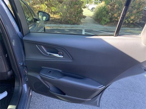 New 2026 Toyota Prius Plug-In Hybrid image 10