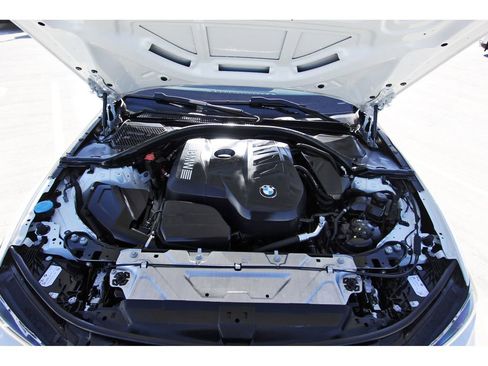 Used 2025 BMW 330i Sedan image 31