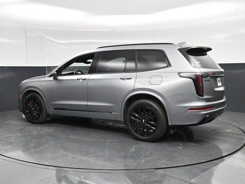 Used 2024 Cadillac XT6 Sport w/ LPO, Onyx Lite Package AWD/4WD image 10