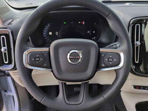 New 2026 Volvo XC40 B5 Ultra w/ Protection Package Premier image 16