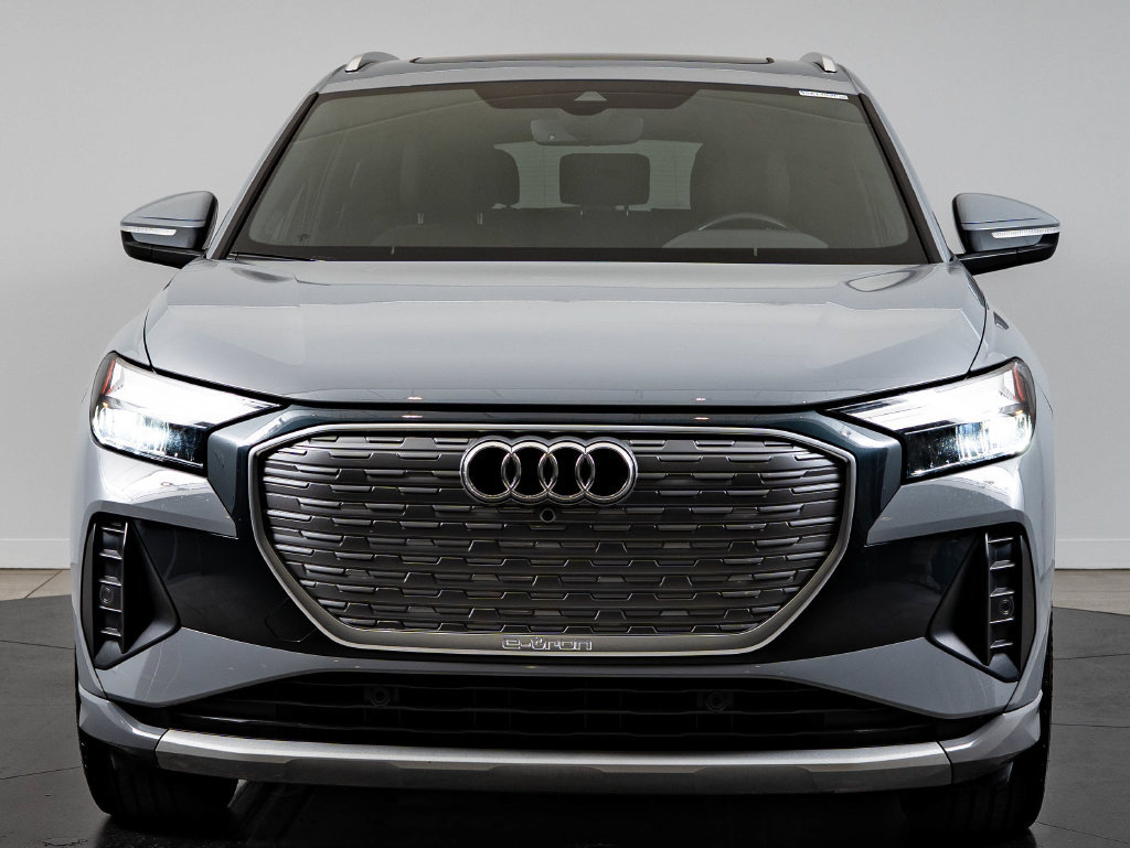 Used 2023 Audi Q4 e-tron Premium Plus w/ Premium Plus RWD image 2