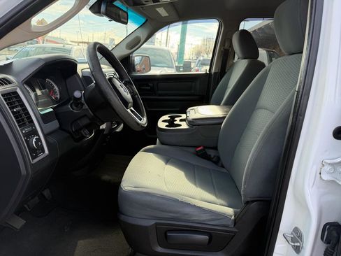 Used 2016 RAM 1500 Express image 2