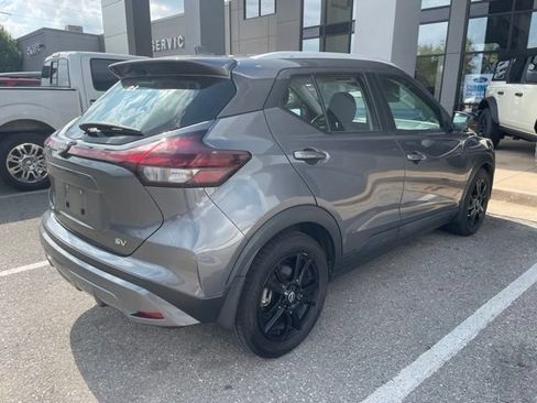 Used 2023 Nissan Kicks SV FWD image 6