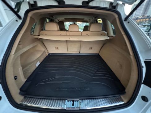Used 2013 Porsche Cayenne image 35