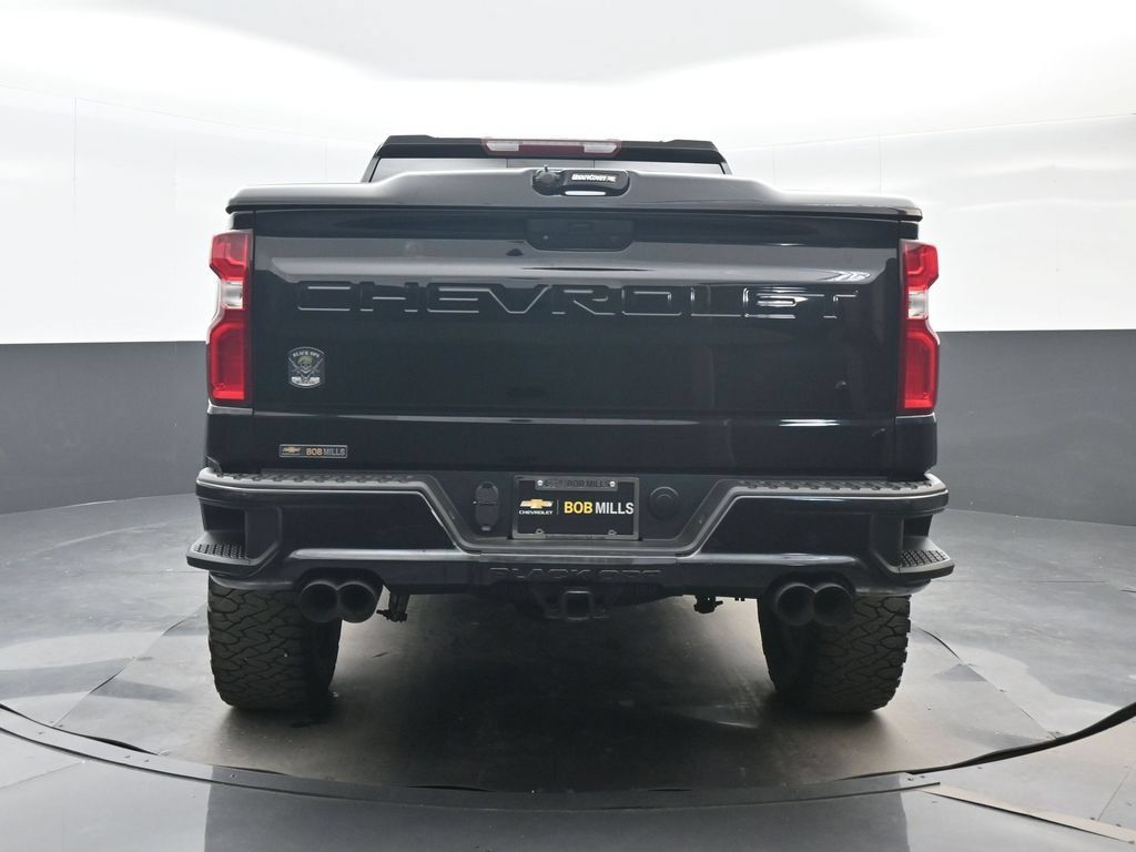 Used 2021 Chevrolet Silverado 1500 RST w/ Convenience Package II AWD/4WD image 5
