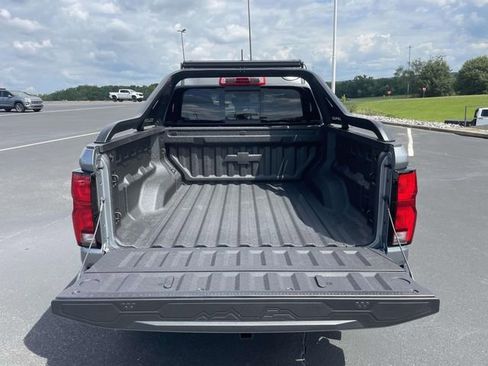 New 2025 Chevrolet Colorado Z71 w/ Midnight Edition image 10