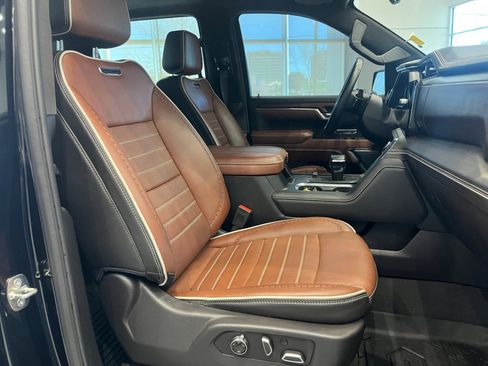 Used 2024 GMC Sierra 1500 Denali Ultimate image 34