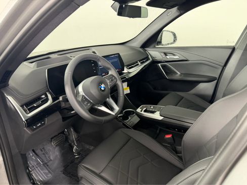 New 2026 BMW X1 xDrive28i w/ Technology Package image 10