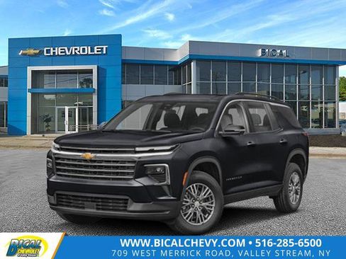 New 2026 Chevrolet Traverse LT FWD image 1
