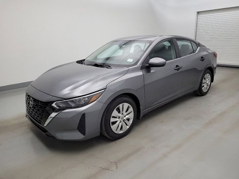 Used 2024 Nissan Sentra S FWD image 2