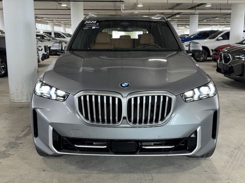Used 2026 BMW X5 xDrive40i AWD/4WD image 3