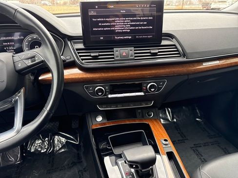 Used 2023 Audi Q5 2.0T Premium Plus w/ Premium Plus Package image 17
