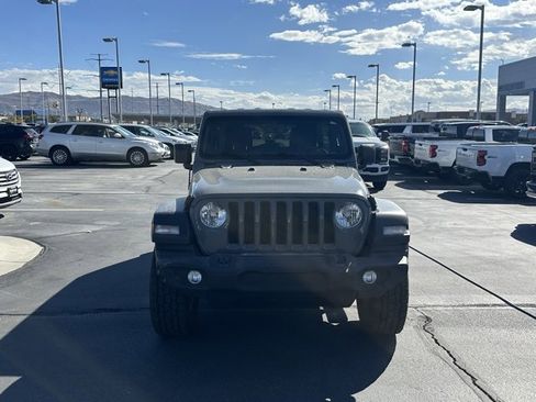 Used 2021 Jeep Wrangler Unlimited Sport S image 3
