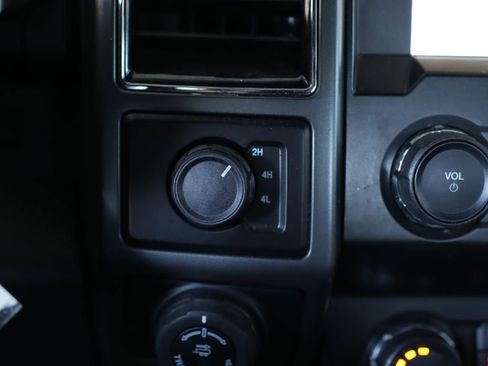 Used 2020 Ford F150 XLT w/ Equipment Group 302A Luxury image 19