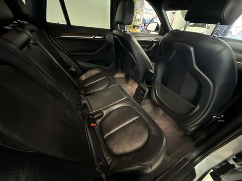 Used 2017 BMW X1 xDrive28i AWD/4WD image 24