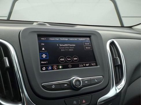 Certified 2024 Chevrolet Equinox LT w/ LPO, Floor Liner Package FWD image 15