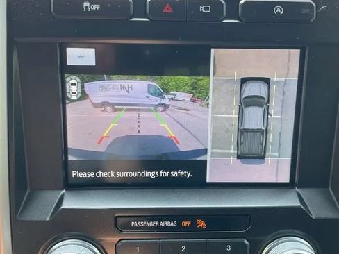 Used 2019 Ford F150 Lariat w/ Equipment Group 502A Luxury AWD/4WD image 24