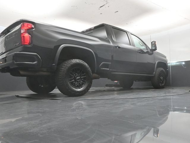 Used 2024 Chevrolet Silverado 2500 ZR2 w/ Technology Package AWD/4WD image 51