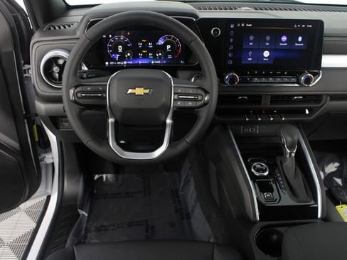 New 2026 Chevrolet Colorado LT image 11