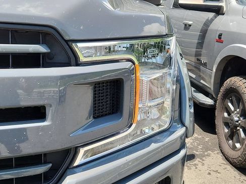 Used 2018 Ford F150 XLT w/ Equipment Group 302A Luxury AWD/4WD image 4