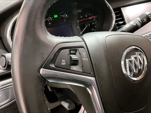 Used 2019 Buick Encore Preferred AWD/4WD image 17