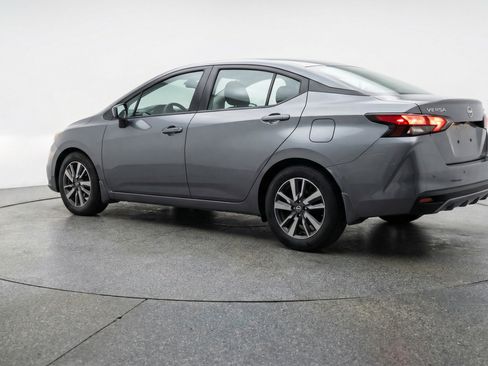 Used 2025 Nissan Versa SV FWD image 6