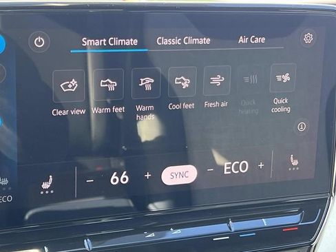 Used 2023 Volkswagen ID.4 Pro image 20