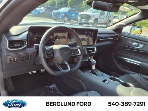 New 2025 Ford Mustang Premium image 9