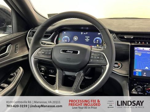 New 2025 Jeep Grand Cherokee L Limited w/ Trailer Tow Package AWD/4WD image 18
