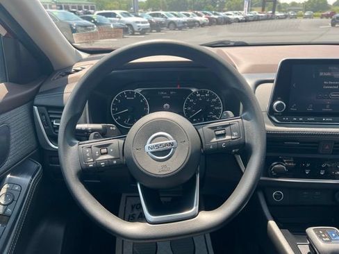 Used 2021 Nissan Rogue S AWD/4WD image 20