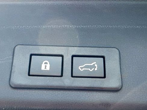 Used 2024 Subaru Ascent Touring AWD/4WD image 33