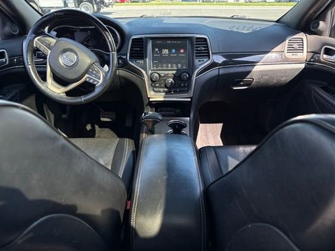 Used 2014 Jeep Grand Cherokee Overland w/ Advanced Technology Group AWD/4WD image 18