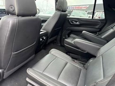Used 2021 GMC Yukon SLT w/ SLT Luxury Plus Package AWD/4WD image 10