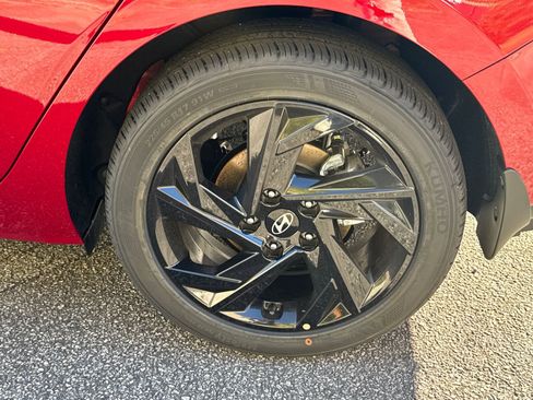 New 2026 Hyundai Elantra Sport image 19