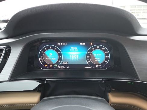 Used 2024 Volkswagen Atlas Cross Sport SE image 13