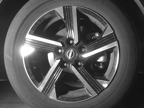Used 2025 Nissan Sentra SV FWD image 13