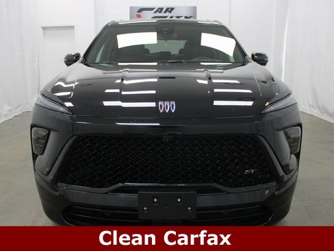 Used 2025 Buick Enclave Sport Touring image 2