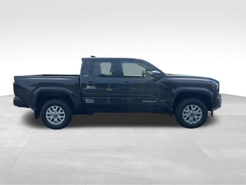 New 2026 Toyota Tacoma SR5 AWD/4WD image 6