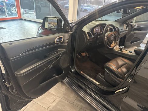 Used 2014 Jeep Grand Cherokee Limited image 21