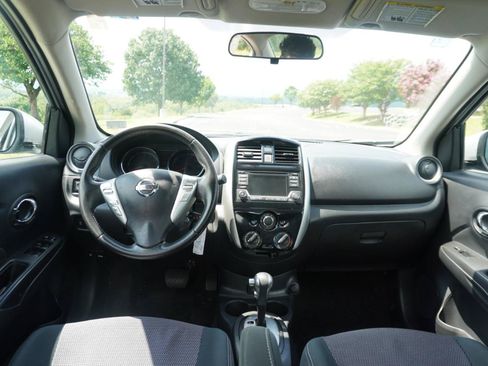 Used 2017 Nissan Versa SV w/ SV Special Edition Package FWD image 25