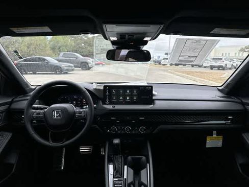 Used 2025 Honda Accord Sport image 20