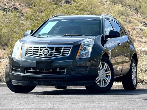 Used 2016 Cadillac SRX Luxury image 4