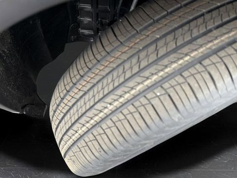 New 2026 Nissan Rogue SV image 32