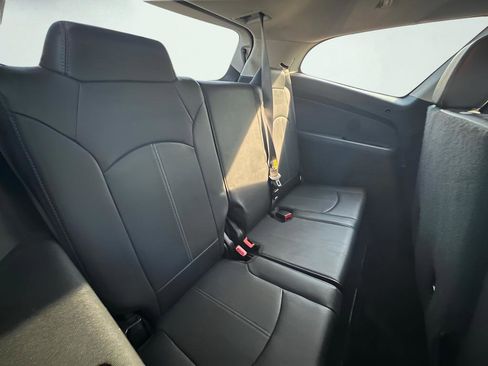 Used 2015 Chevrolet Traverse LT w/ LPO, 'HIT The Road' Package image 22