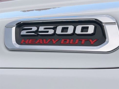 Used 2021 RAM 2500 Big Horn image 32