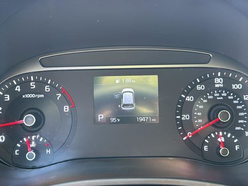 Used 2022 Kia Soul LX w/ Technology Package image 9