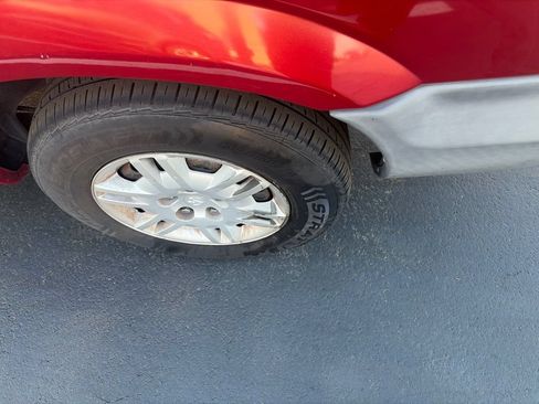 Used 2006 Dodge Caravan SE w/ Popular Equipment Group I FWD image 7