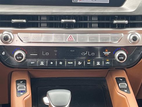 Used 2024 Kia Telluride EX X-Line AWD/4WD image 15
