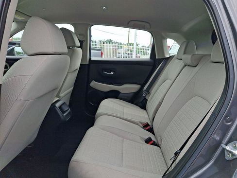 Used 2023 Honda HR-V LX image 12