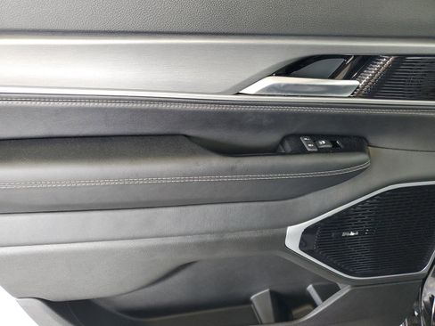 New 2026 Jeep Grand Wagoneer Limited AWD/4WD image 14